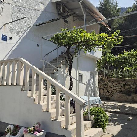 Lovely Apartment Omiš Exteriér fotografie
